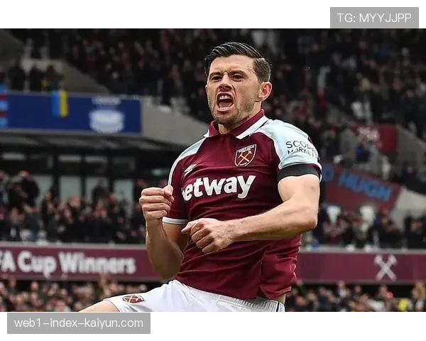 西汉姆联33分暂离降级区 莫耶斯球队面临最后五轮考验